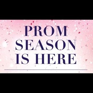 Prom dresses for sale! Check em out! PayPal only